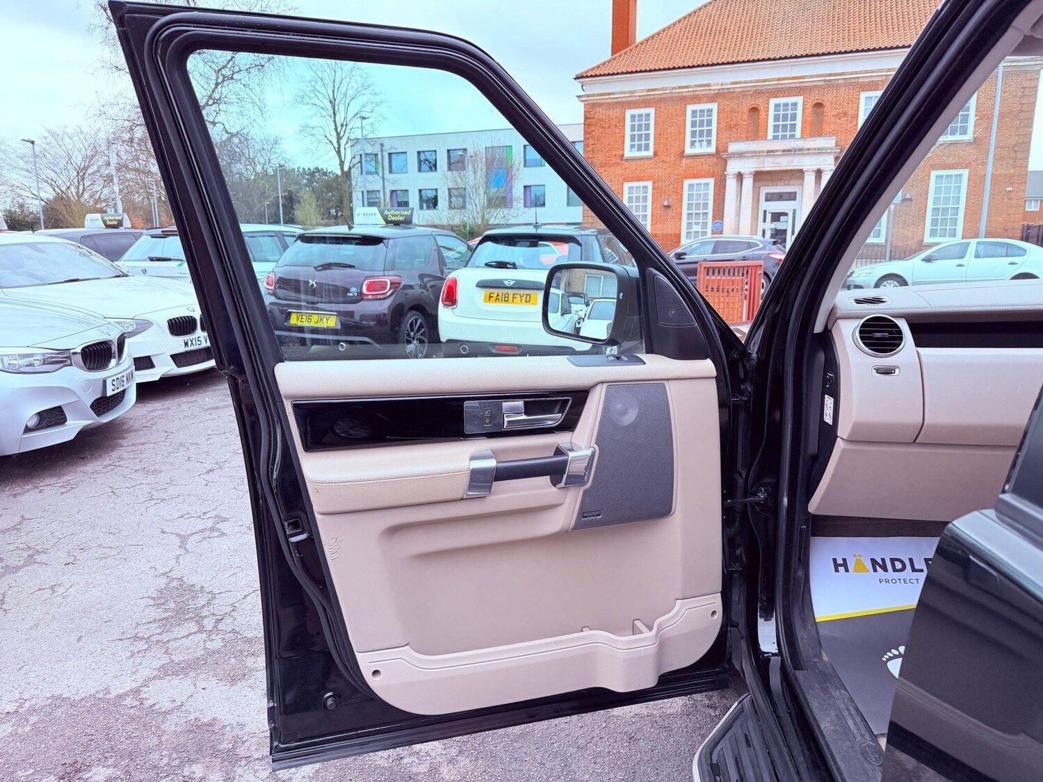 Used Land Rover Discovery 4 for sale - 77484179: Photo 51