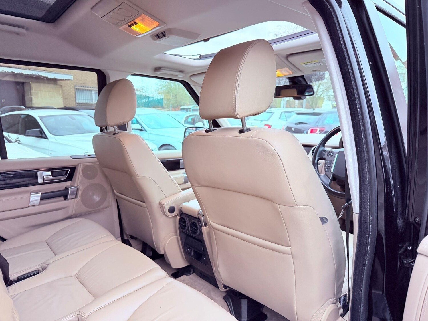 Used Land Rover Discovery 4 for sale - 77484179: Photo 56