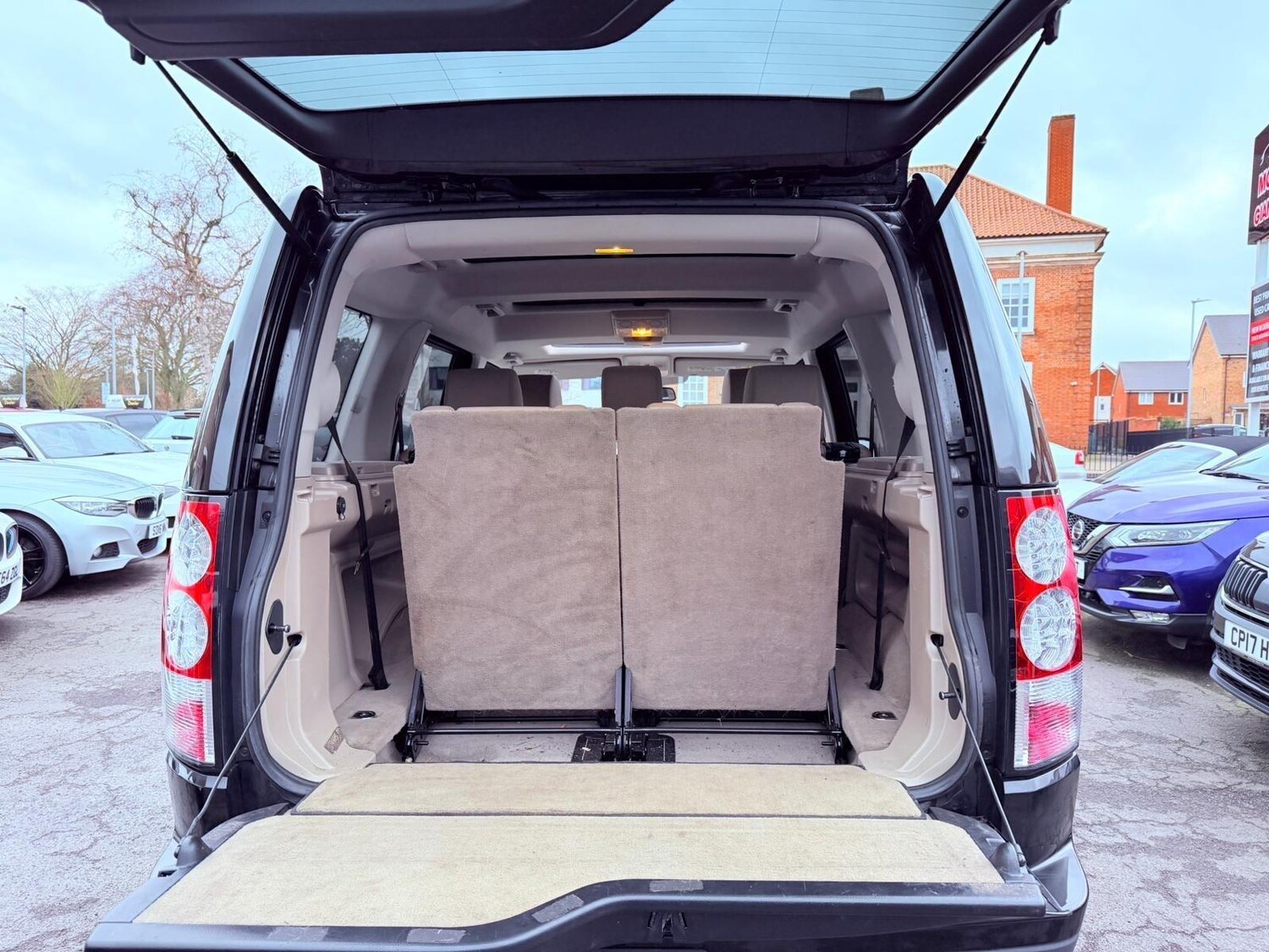 Used Land Rover Discovery 4 for sale - 77484179: Photo 65