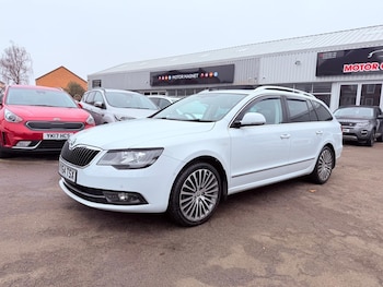 2015 (64) - 2.0 TDI Laurin & Klement DSG 4WD Euro 5 (s/s) 5dr