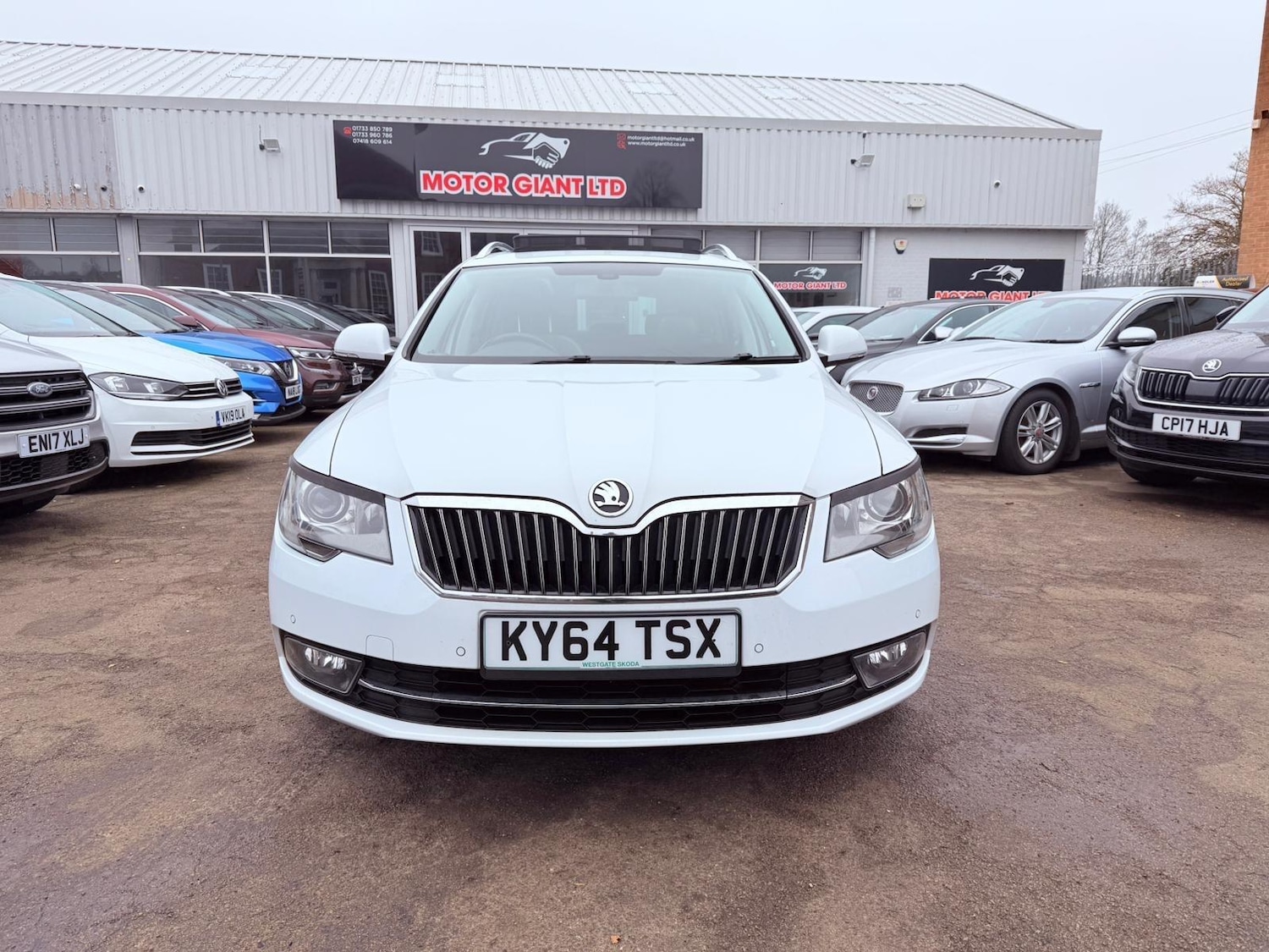 Used Skoda Superb 2015 for sale - 77131789: Photo 3