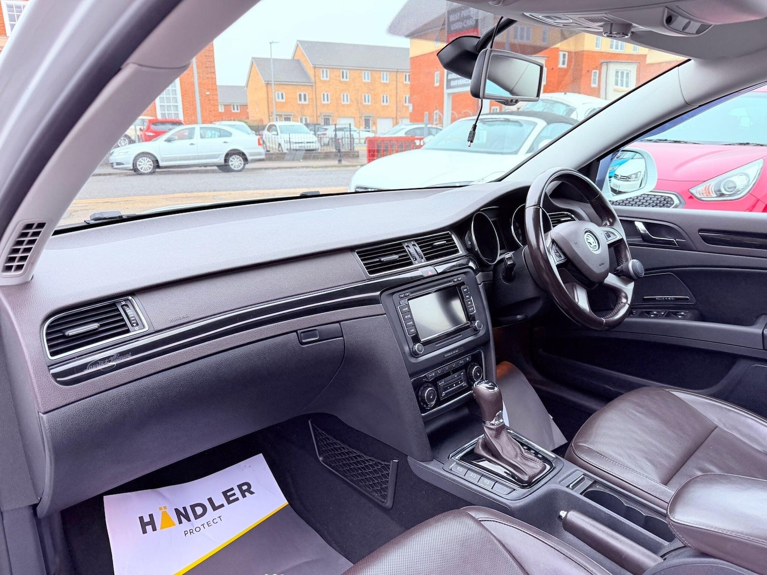 Used Skoda Superb 2015 for sale - 77131789: Photo 32