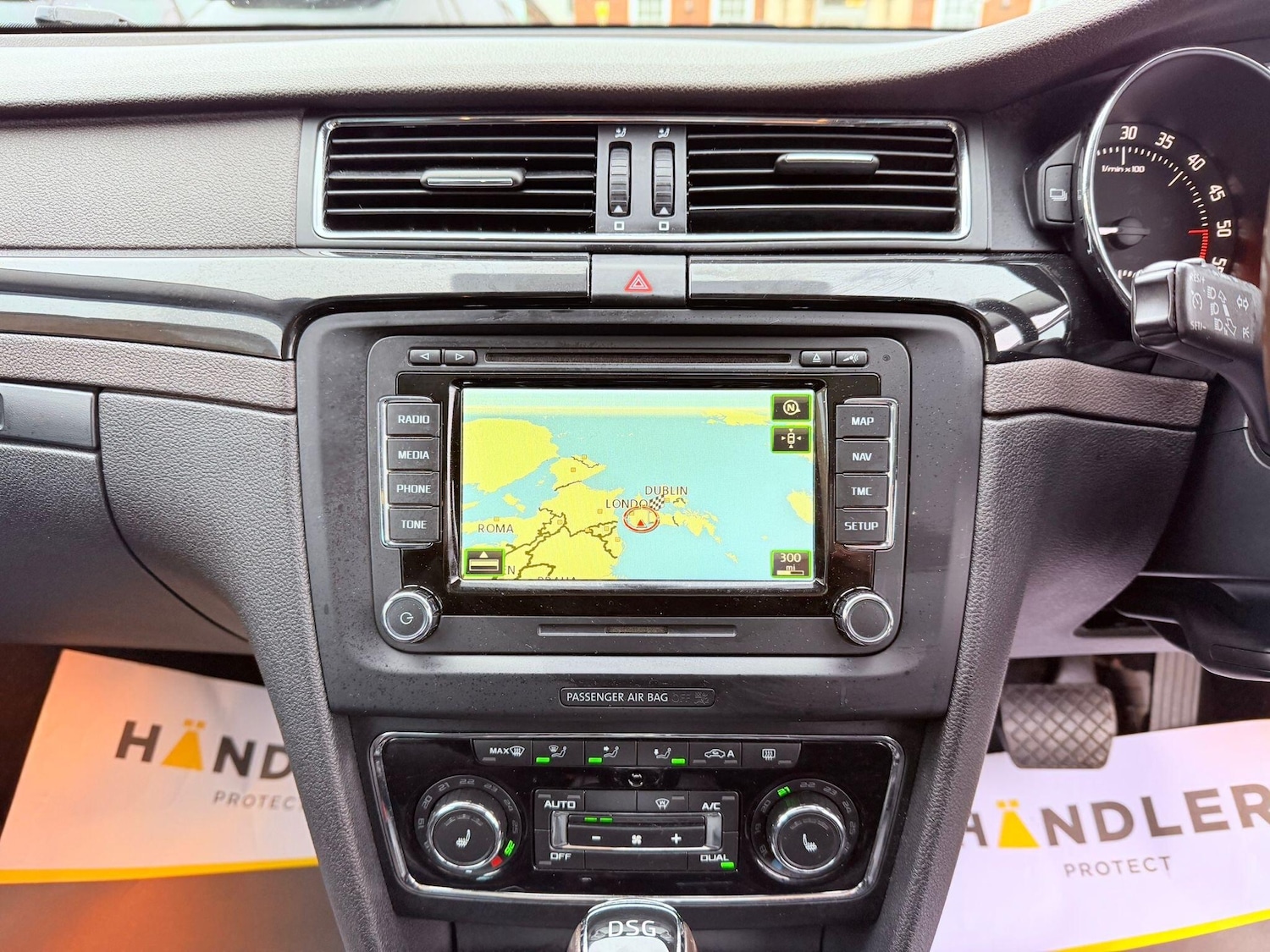 Used Skoda Superb 2015 for sale - 77131789: Photo 35