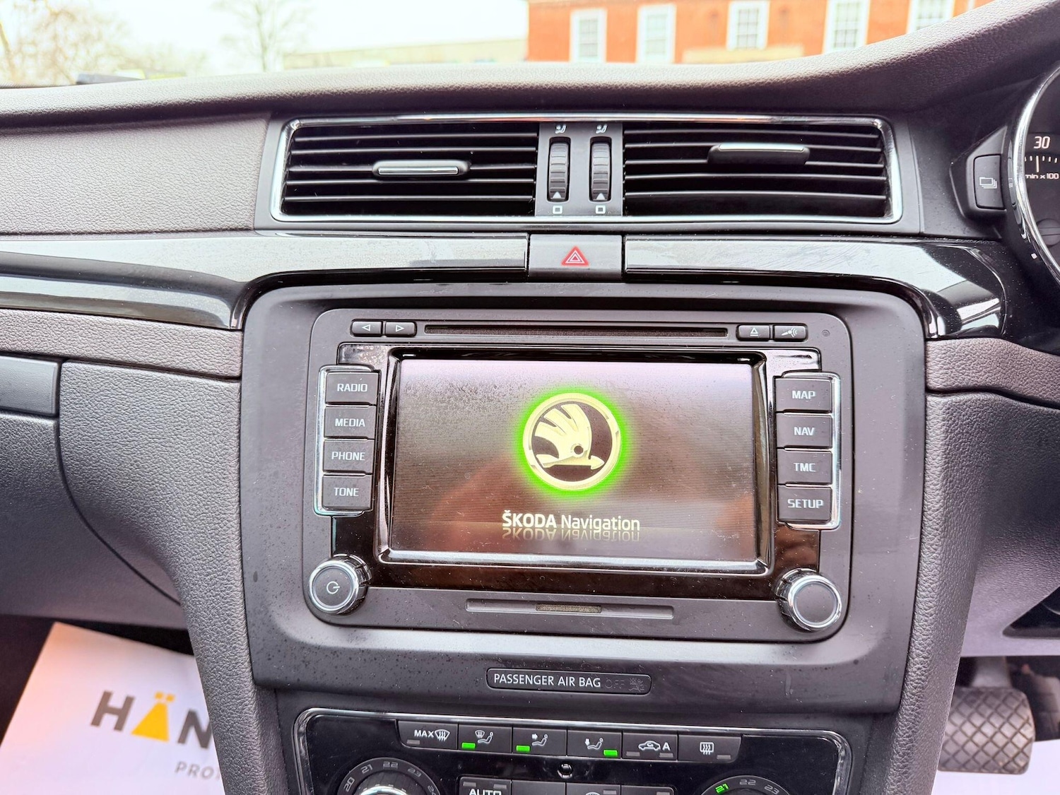 Used Skoda Superb 2015 for sale - 77131789: Photo 38