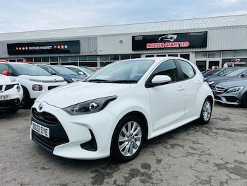 Toyota - Yaris