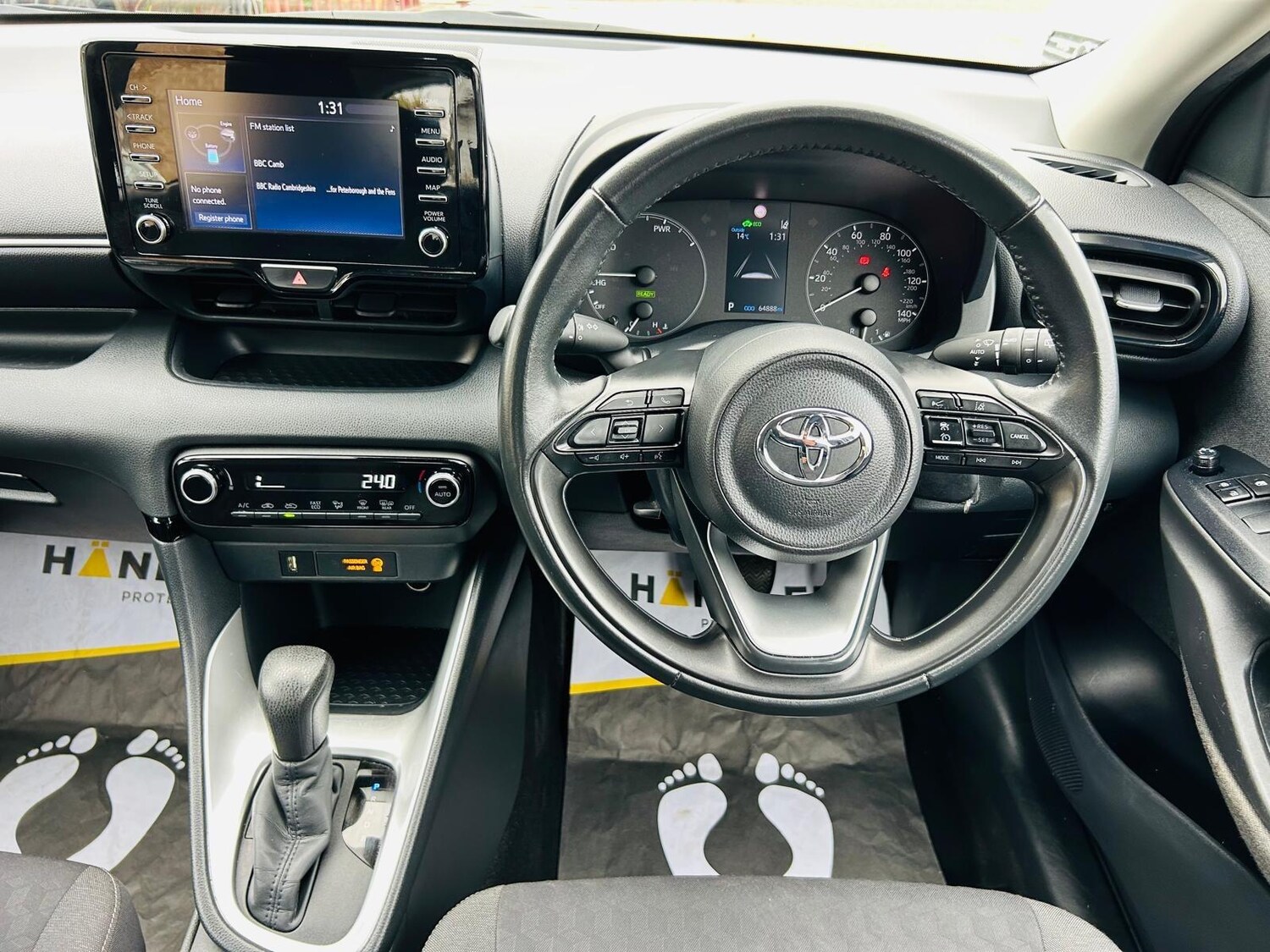 Used Toyota Yaris 2022 for sale - 76137052: Photo 26