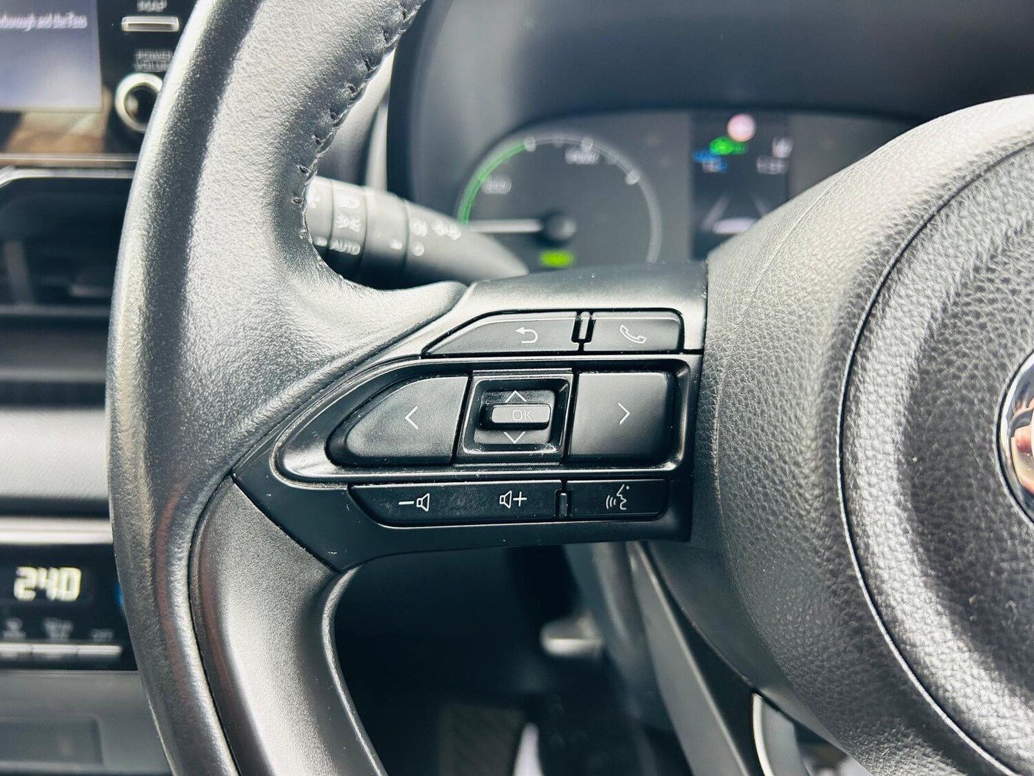 Used Toyota Yaris 2022 for sale - 76137052: Photo 27