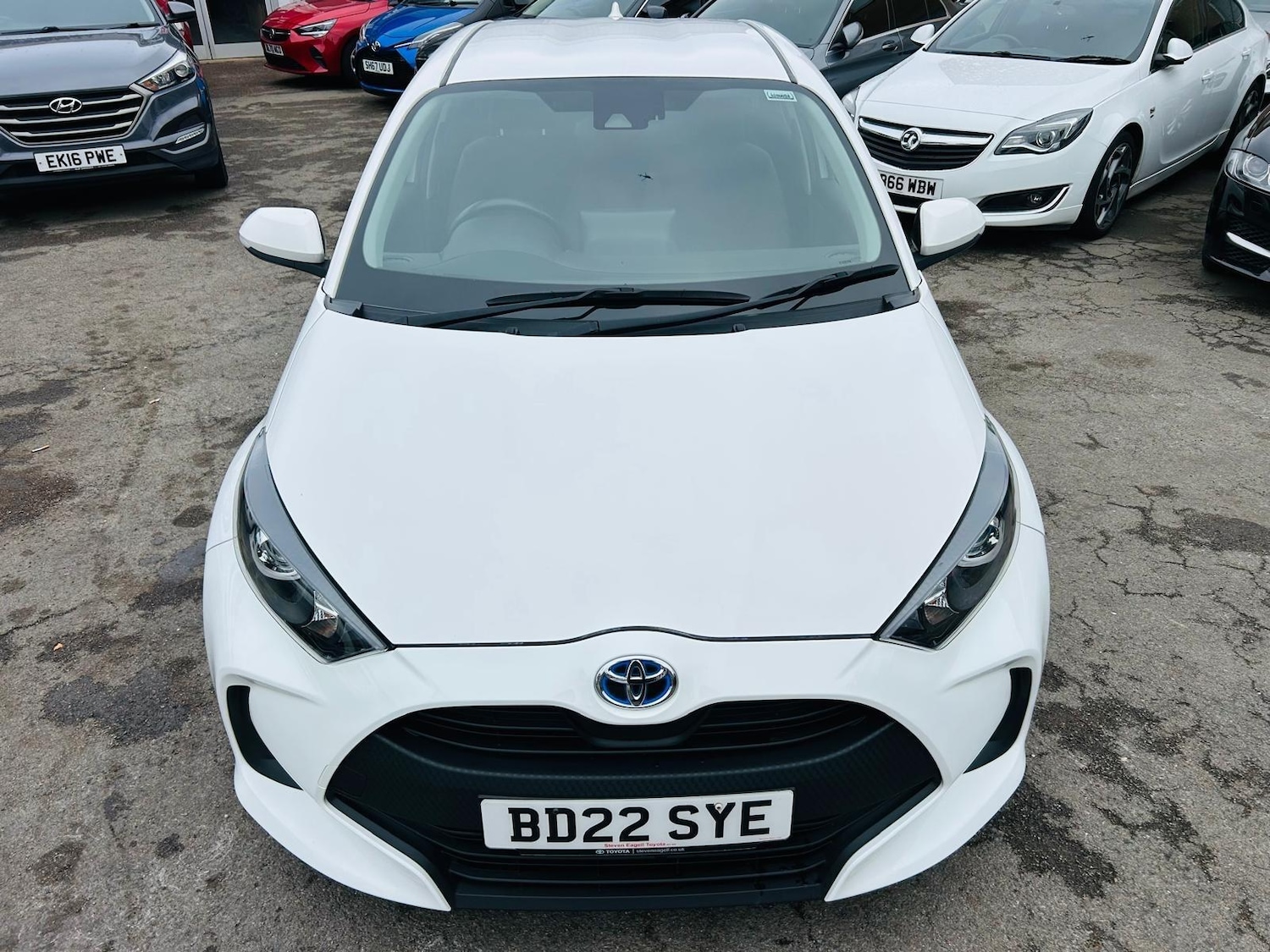 Used Toyota Yaris 2022 for sale - 76137052: Photo 9