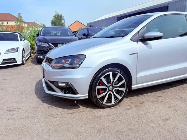Used Volkswagen Polo 2015 for sale - 75659029: Photo 8