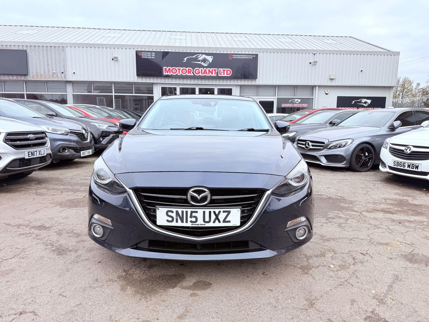 Used Mazda Mazda3 2015 for sale - 76597197: Photo 3