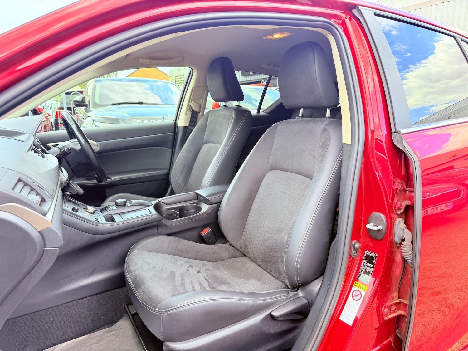 Vehicle 29