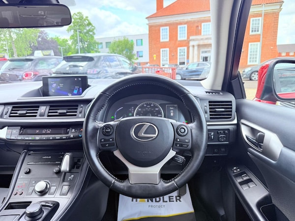 Used Lexus CT 2018 for sale - 75657607: Photo 32