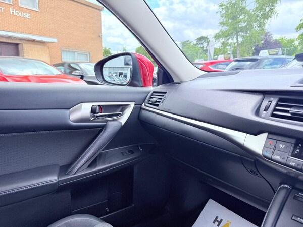 Used Lexus CT 2018 for sale - 75657607: Photo 53