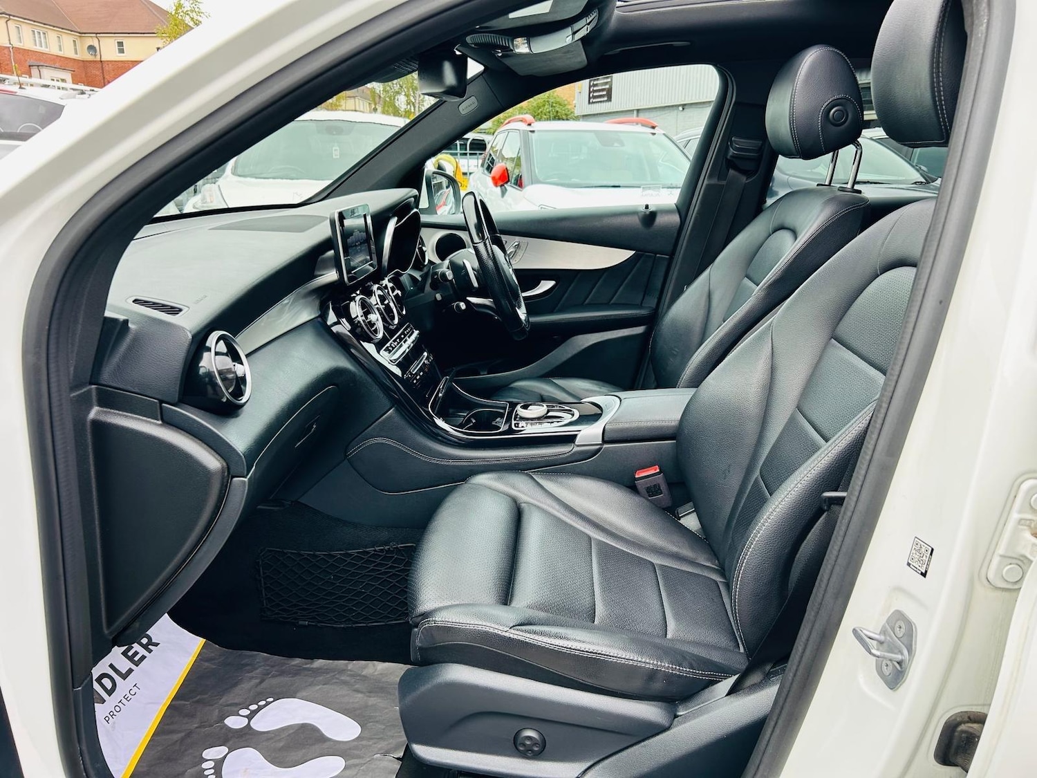 Used Mercedes-Benz GLC 2018 for sale - 76136274: Photo 28