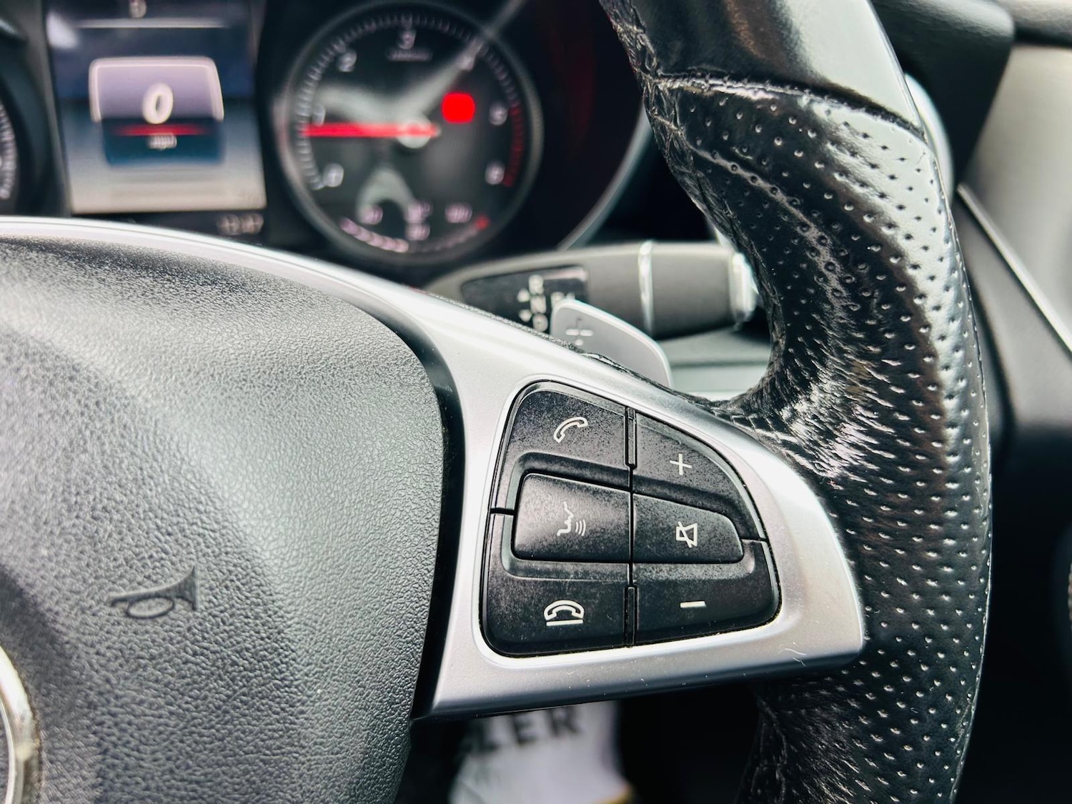 Used Mercedes-Benz GLC 2018 for sale - 76136274: Photo 36