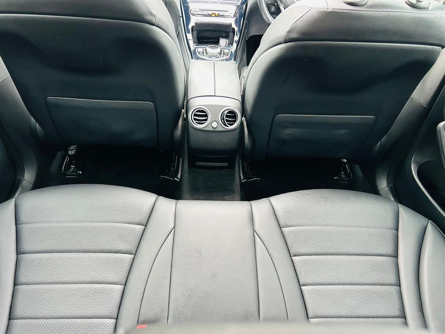 Used Mercedes-Benz GLC 2018 for sale - 76136274: Photo 60