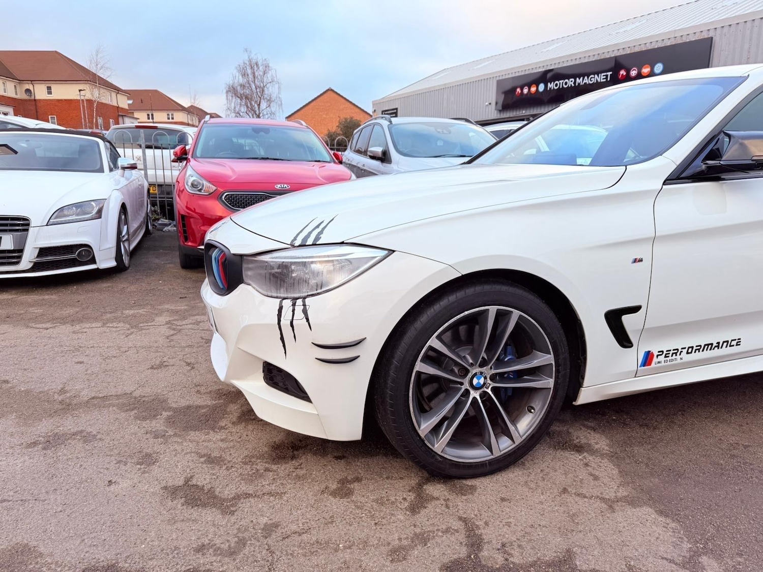 Used BMW 3 Series 2014 for sale - 77163245: Photo 10