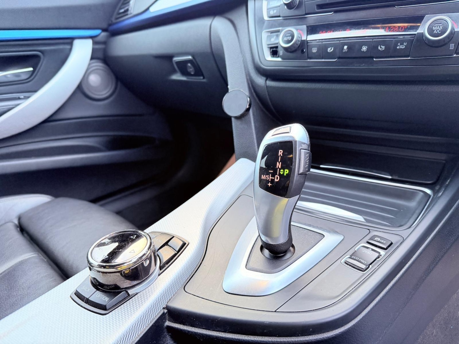 Used BMW 3 Series 2014 for sale - 77163245: Photo 40