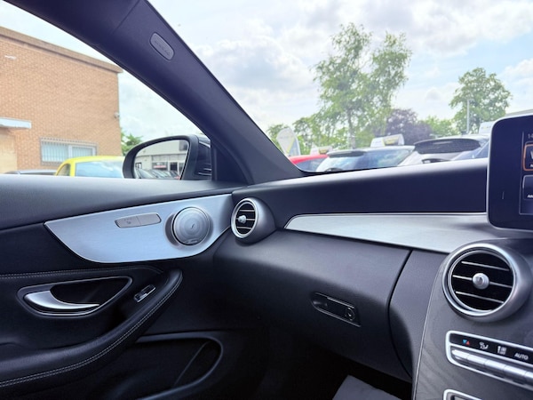 Used Mercedes-Benz C-Class 2018 for sale - 75658948: Photo 52