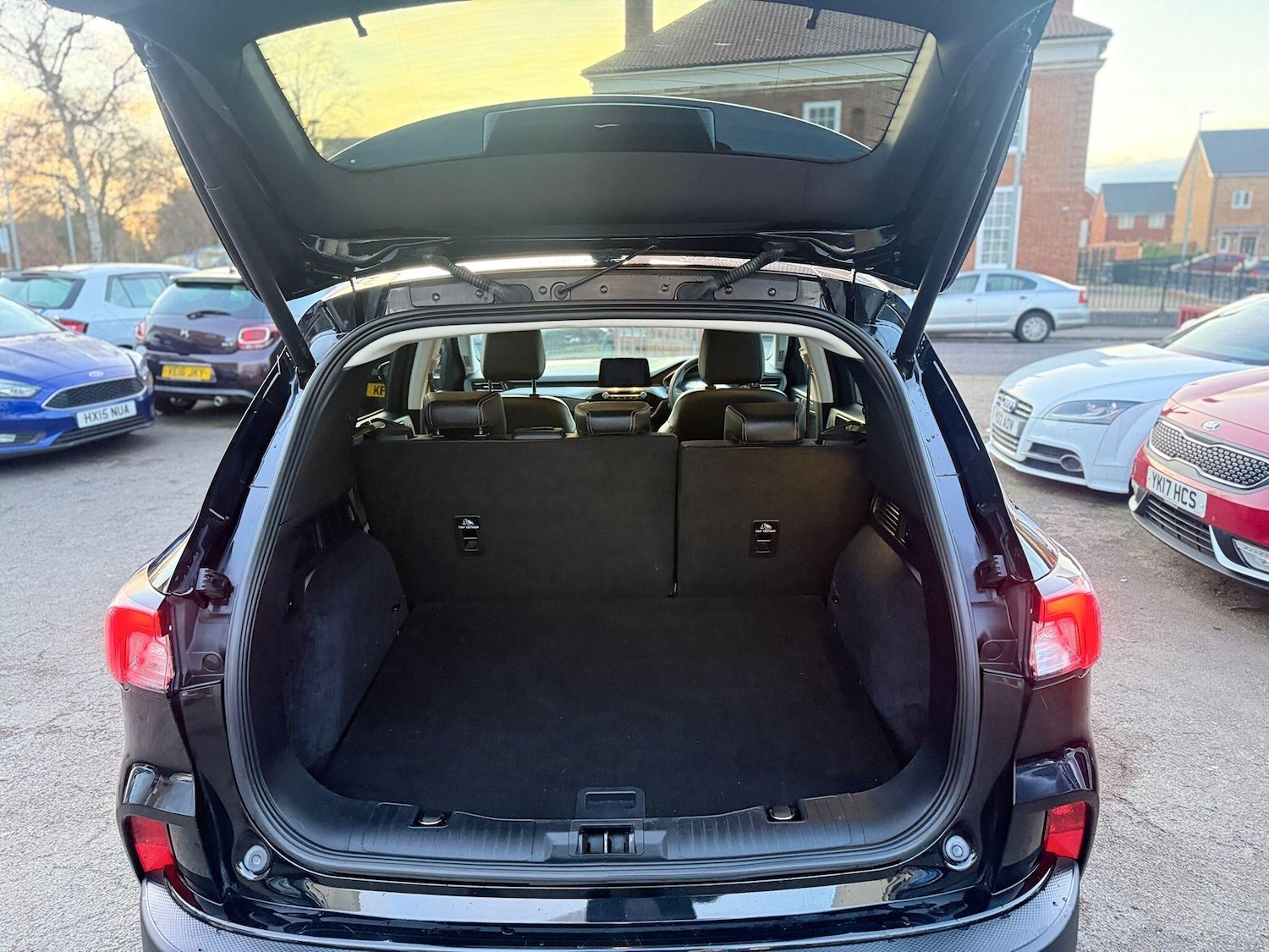 Used Ford Kuga 2021 for sale - 76942351: Photo 57