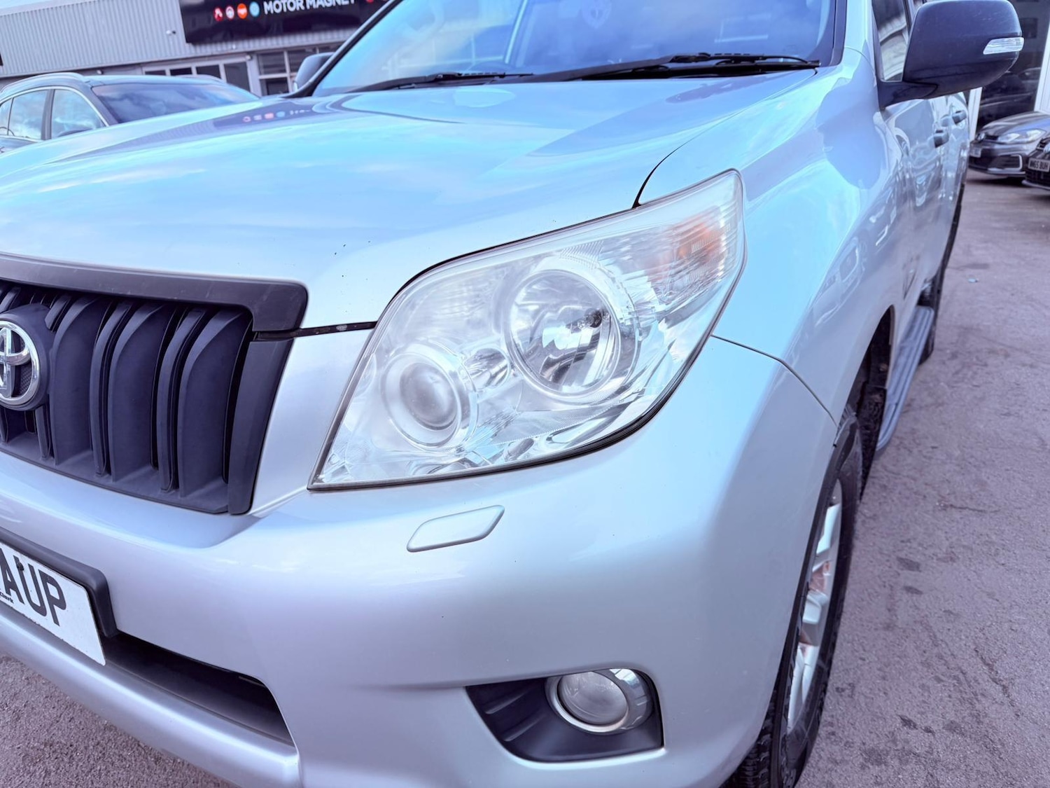 Used Toyota Land Cruiser 2010 for sale - 77710075: Photo 10