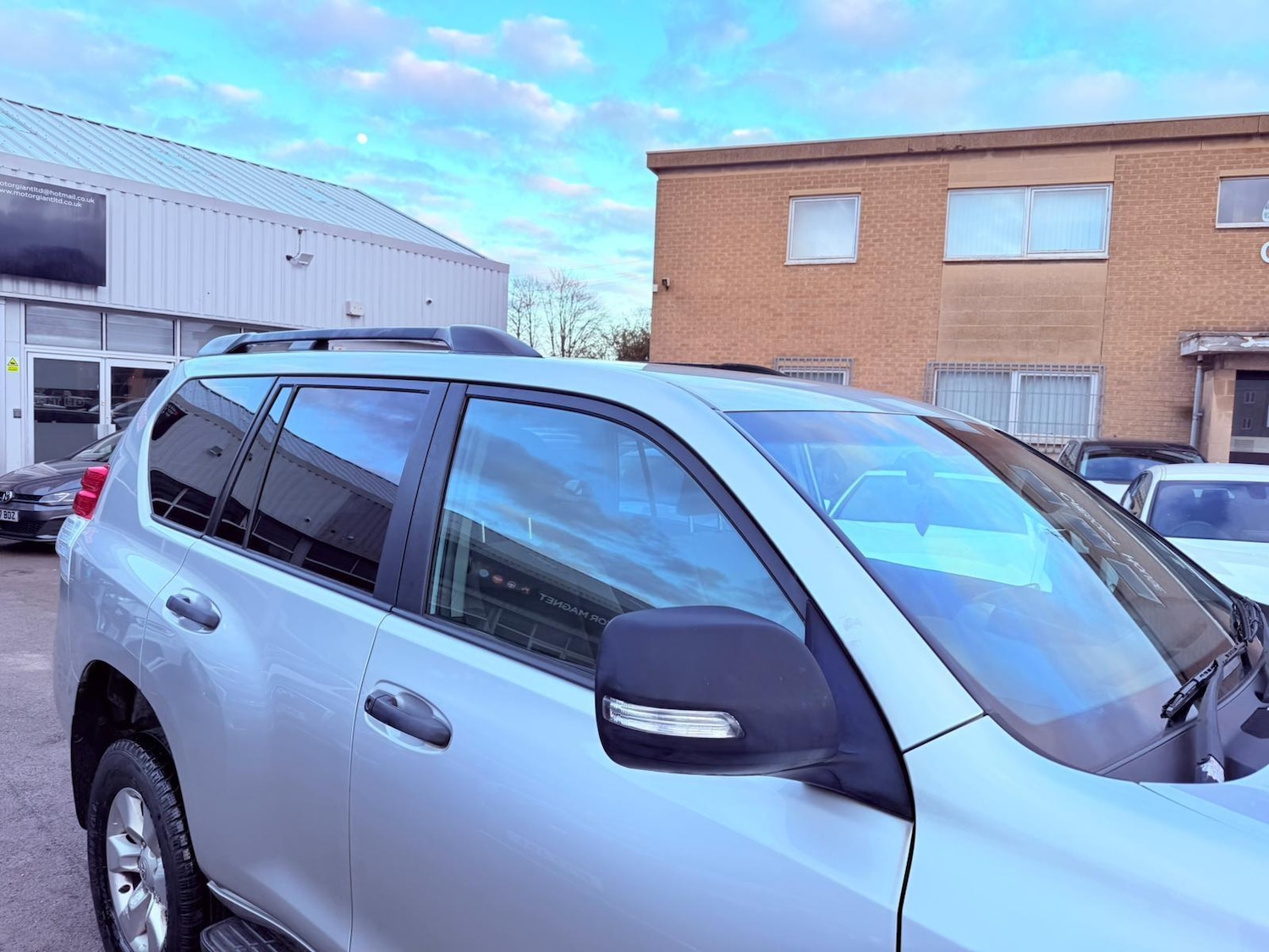 Used Toyota Land Cruiser 2010 for sale - 77710075: Photo 15