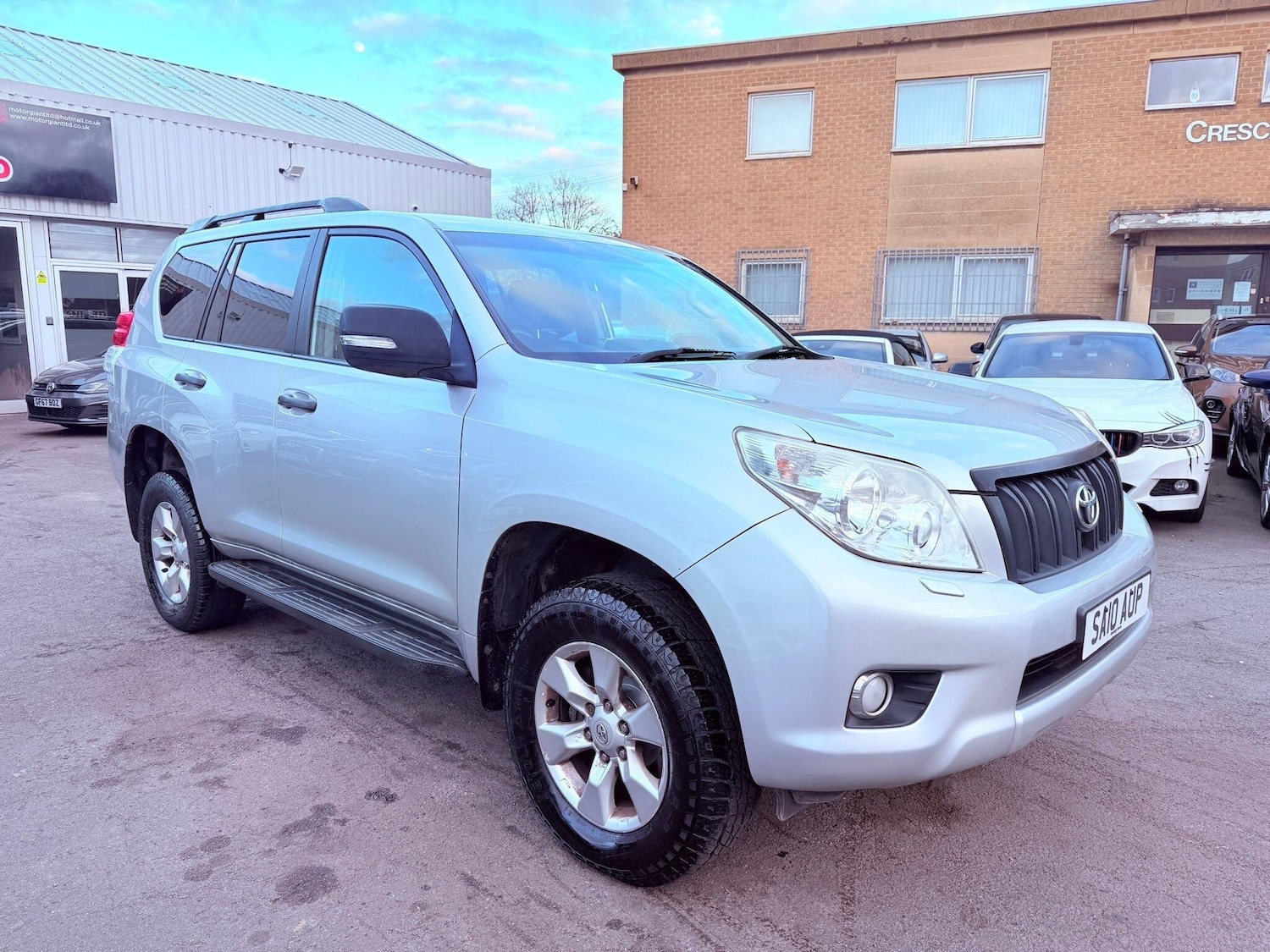 Used Toyota Land Cruiser 2010 for sale - 77710075: Photo 2