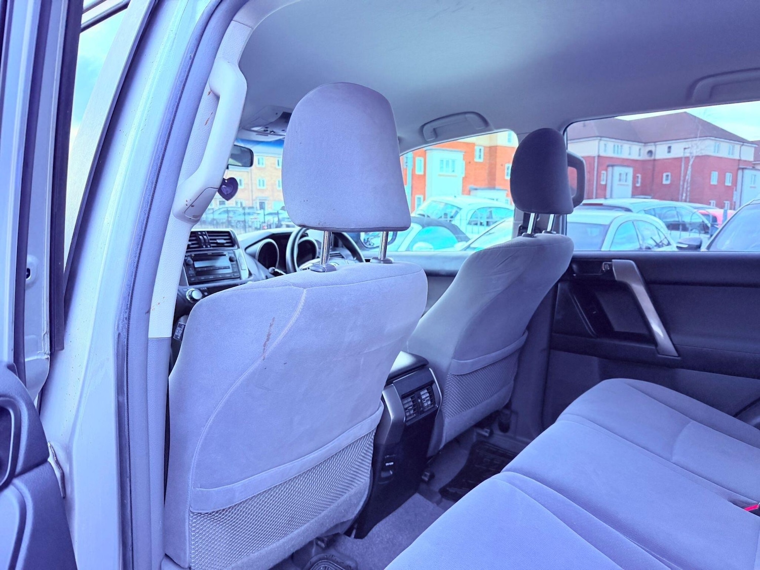 Used Toyota Land Cruiser 2010 for sale - 77710075: Photo 42