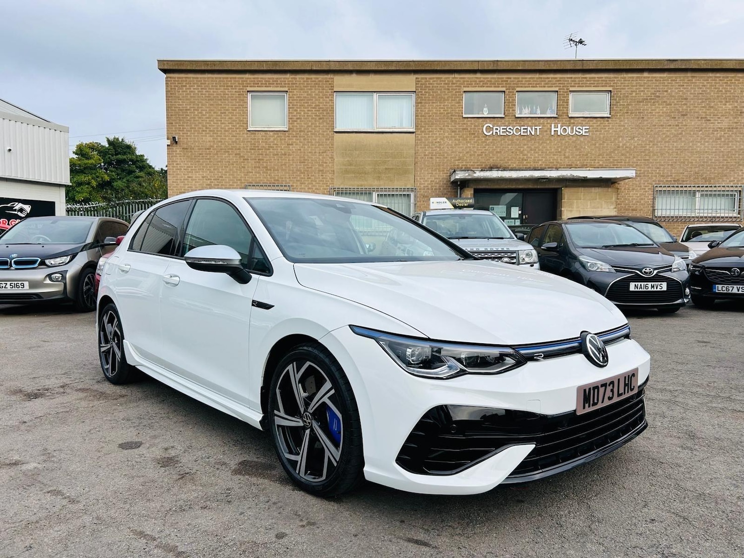 Used Volkswagen Golf 2023 for sale - 77330336: Photo 2