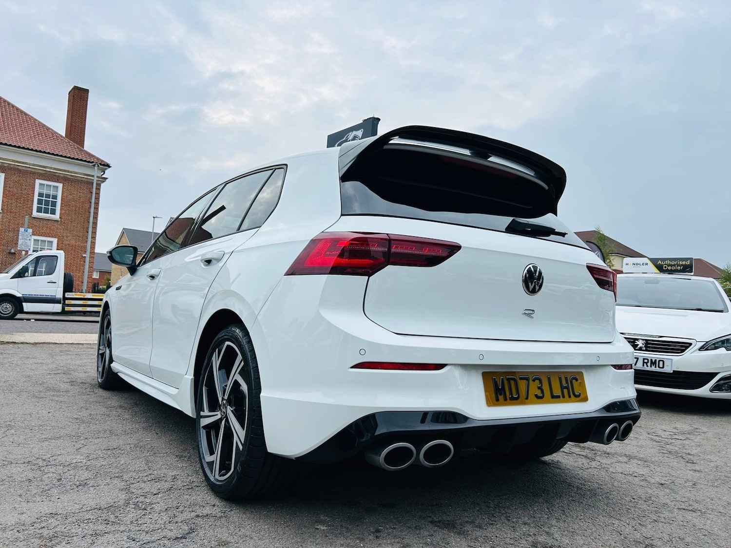 Used Volkswagen Golf 2023 for sale - 77330336: Photo 29