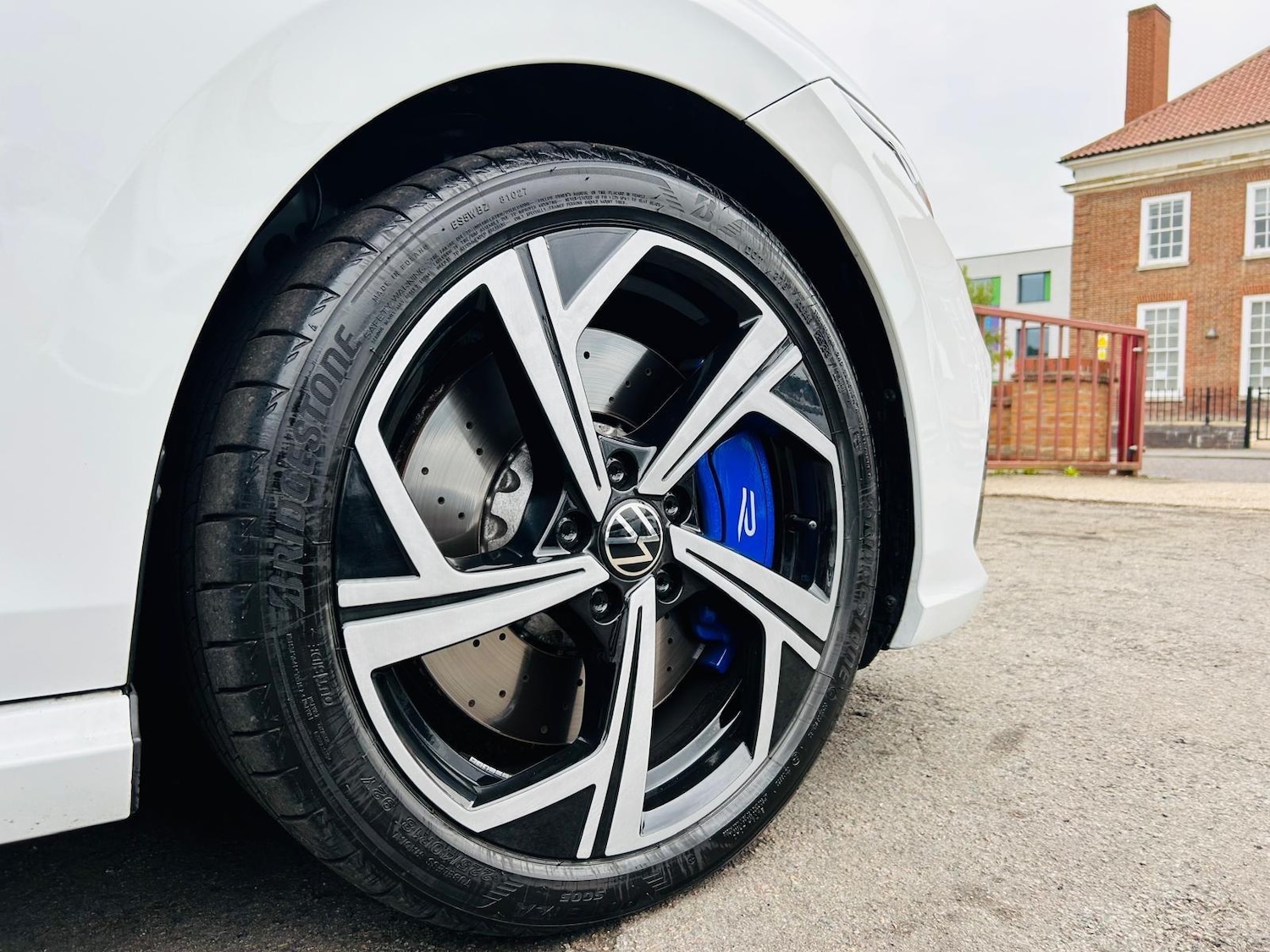 Used Volkswagen Golf 2023 for sale - 77330336: Photo 31