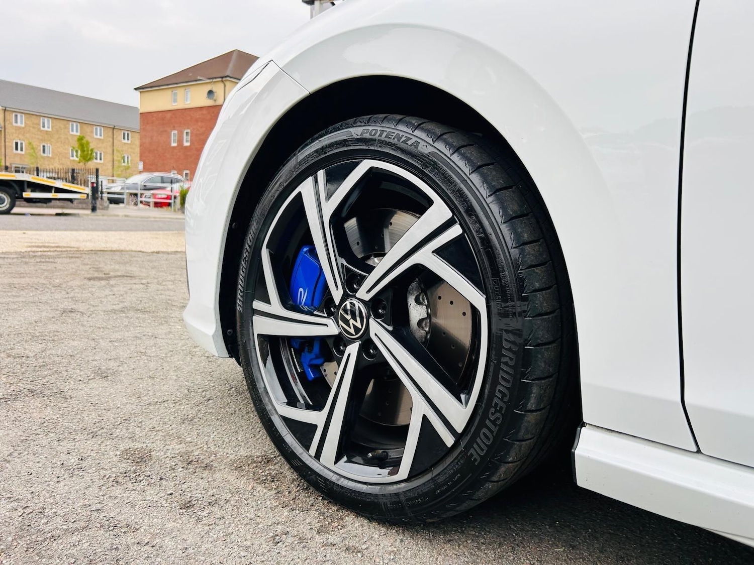 Used Volkswagen Golf 2023 for sale - 77330336: Photo 32