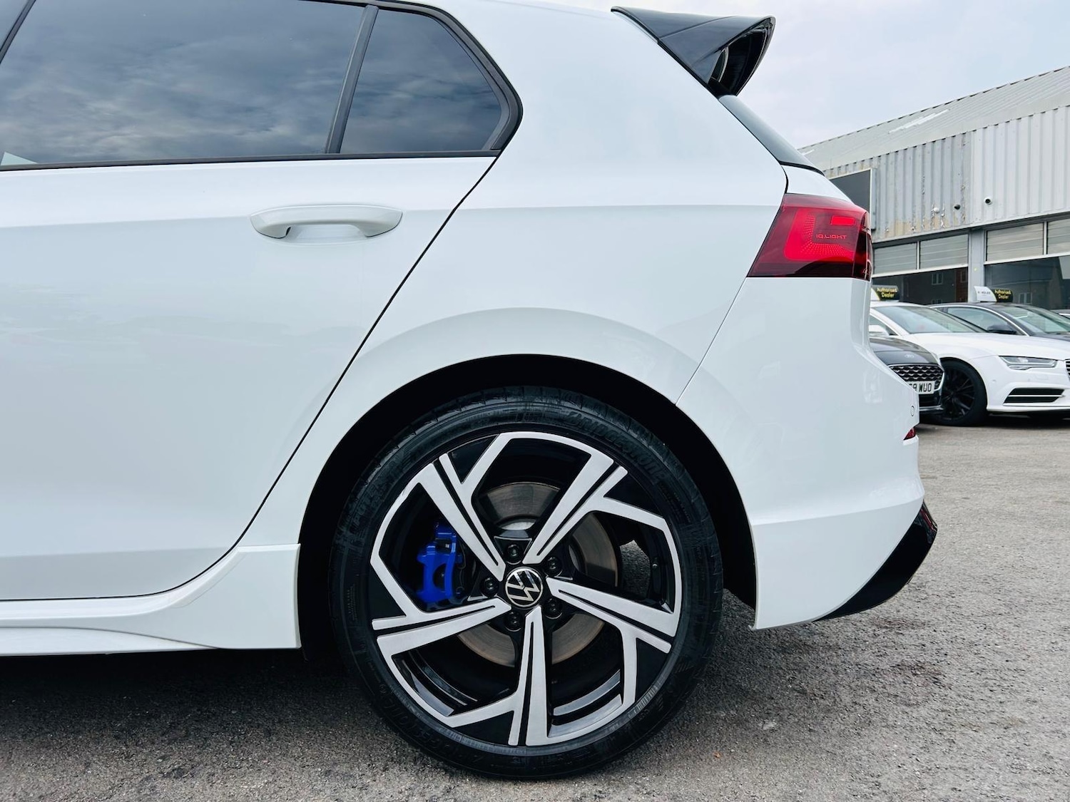 Used Volkswagen Golf 2023 for sale - 77330336: Photo 34