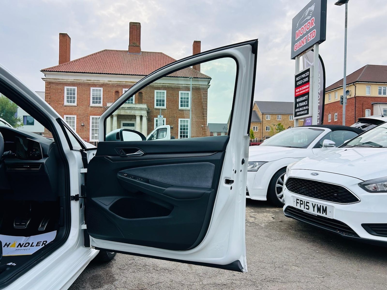 Used Volkswagen Golf 2023 for sale - 77330336: Photo 46