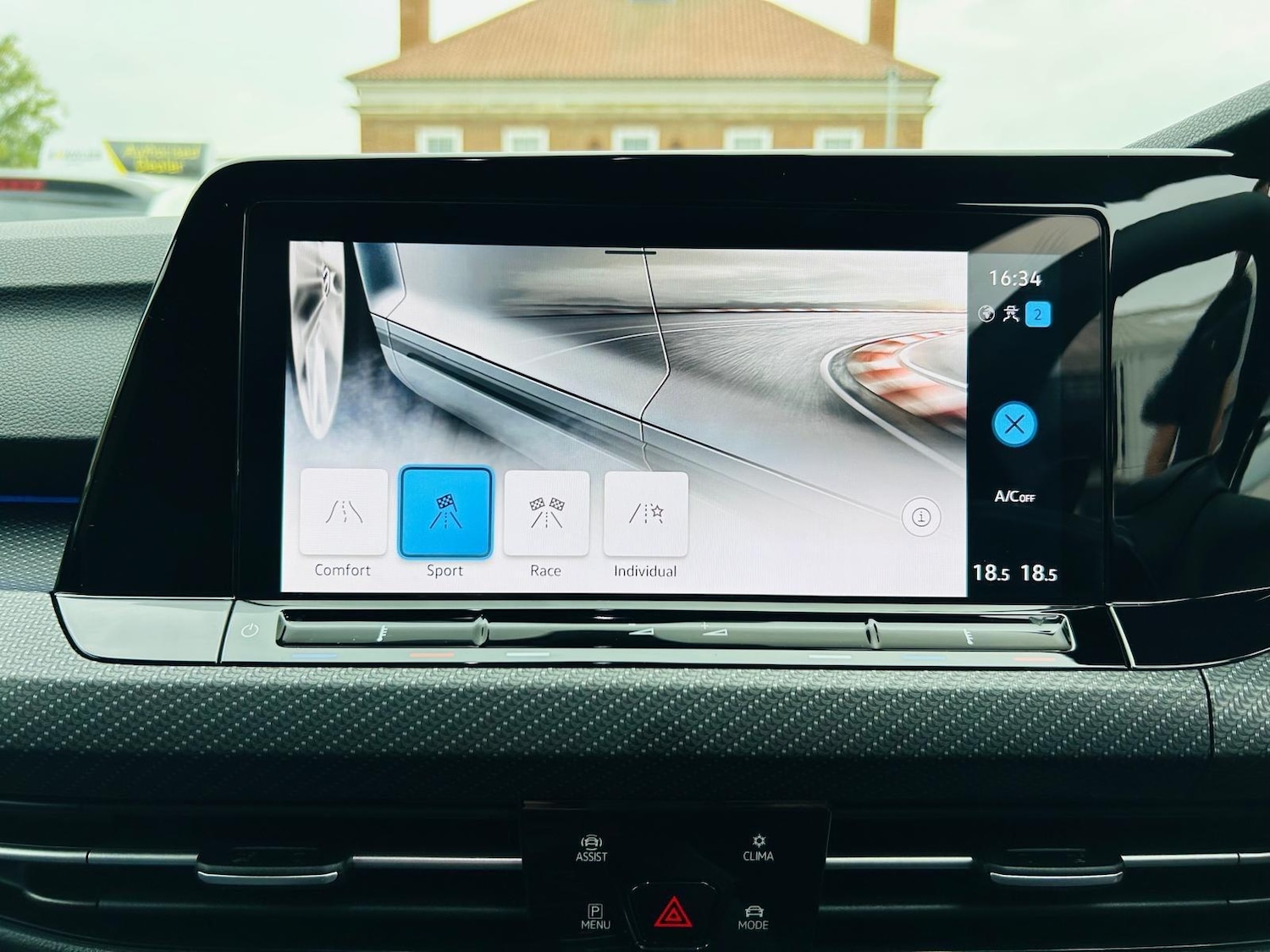 Used Volkswagen Golf 2023 for sale - 77330336: Photo 56