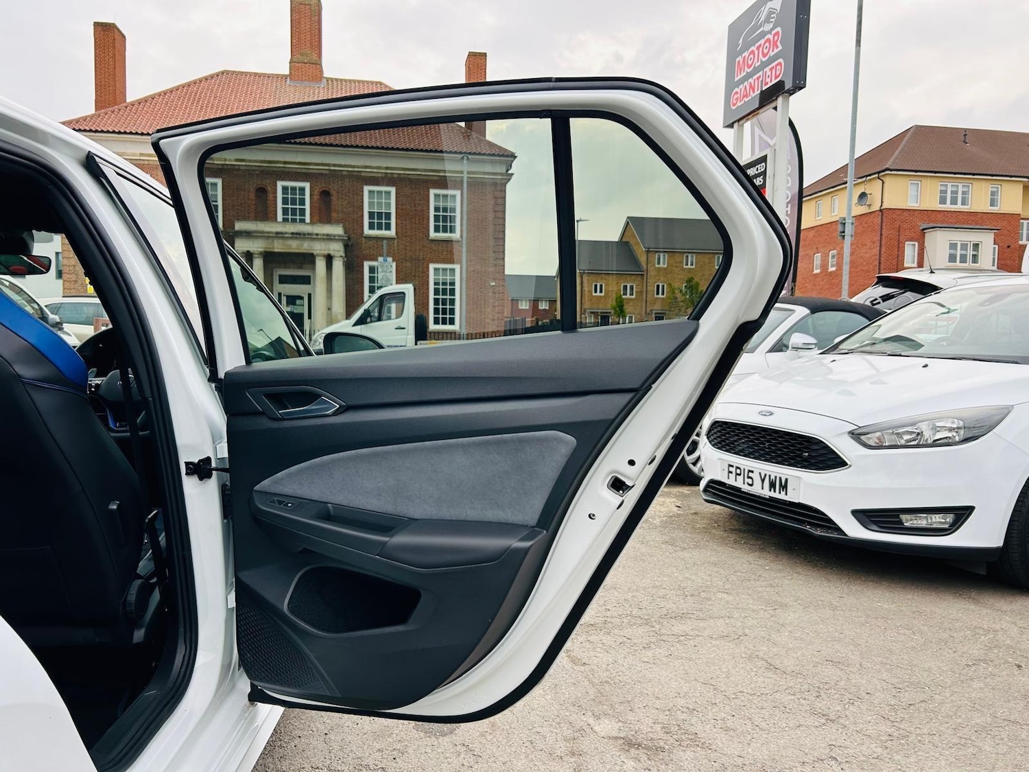 Used Volkswagen Golf 2023 for sale - 77330336: Photo 66