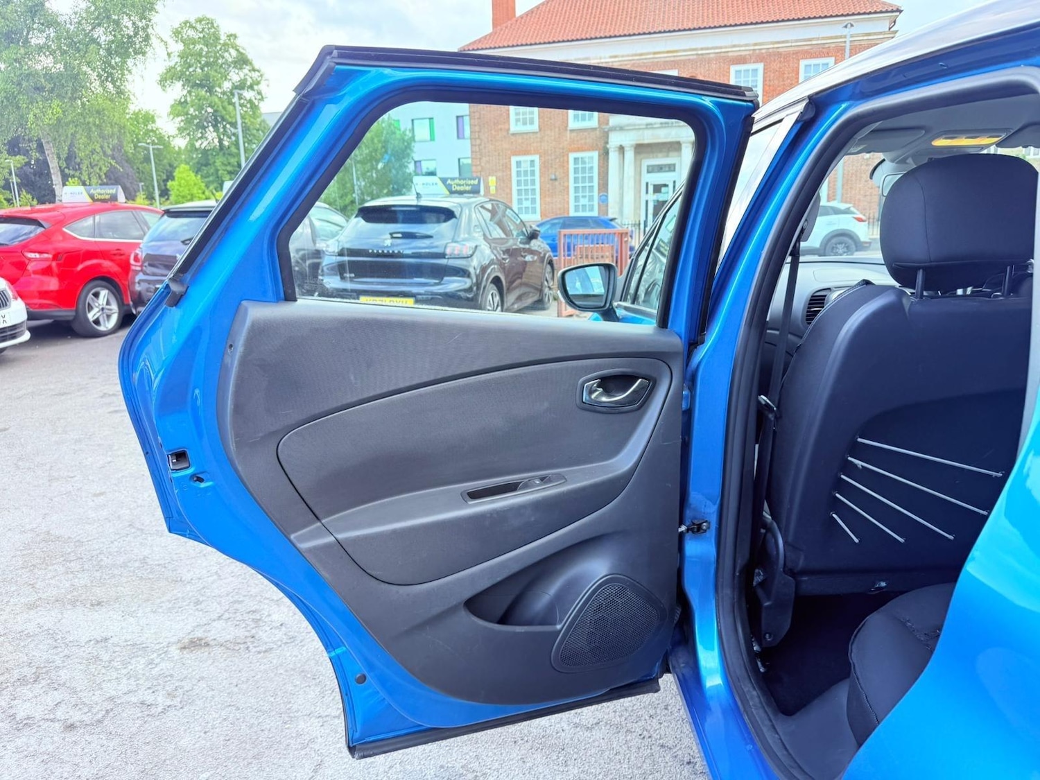 Vehicle 44