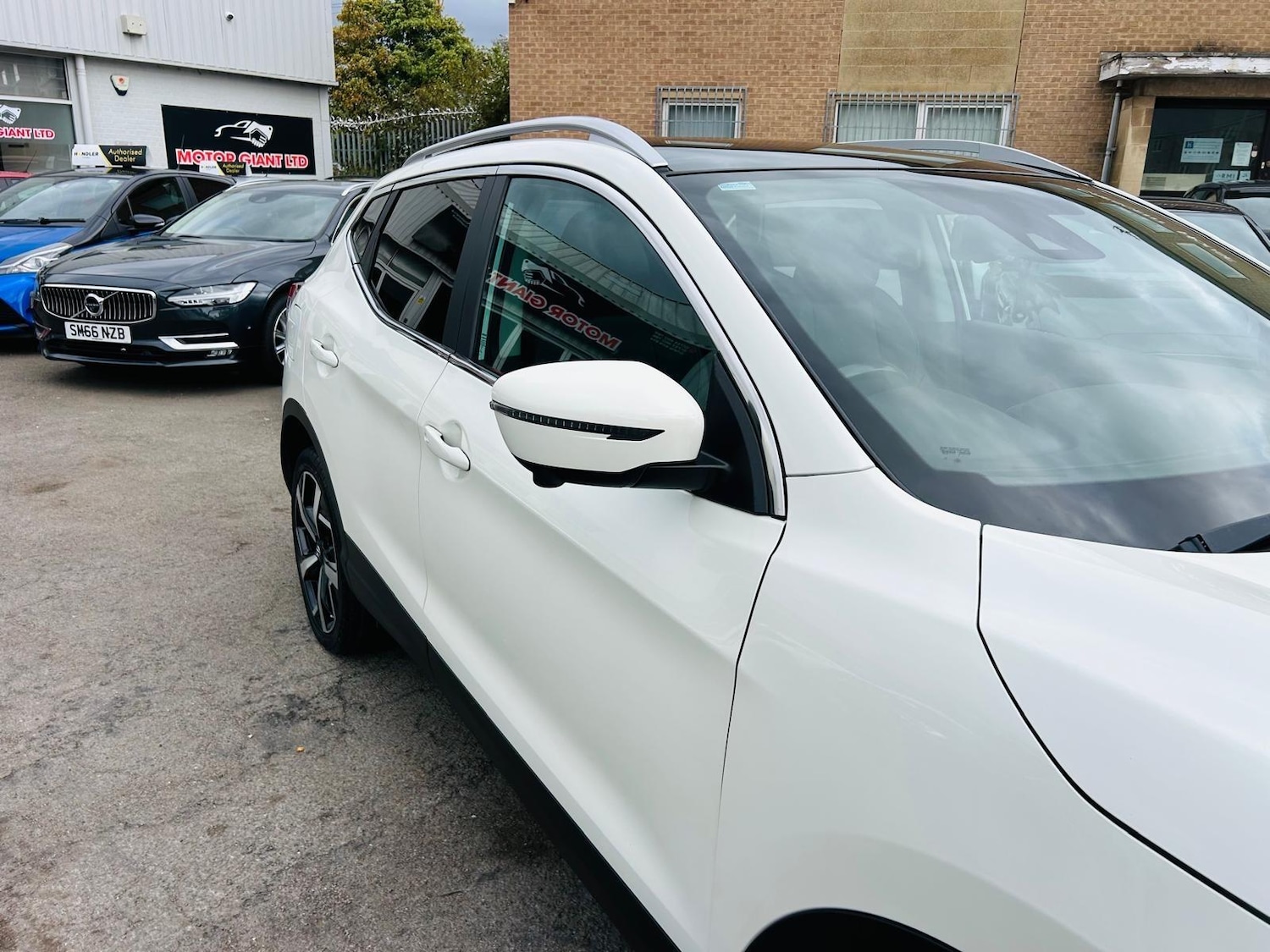 Used Nissan Qashqai 2018 for sale - 76174752: Photo 12