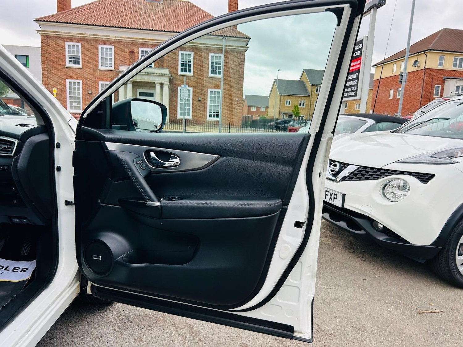 Used Nissan Qashqai 2018 for sale - 76174752: Photo 43