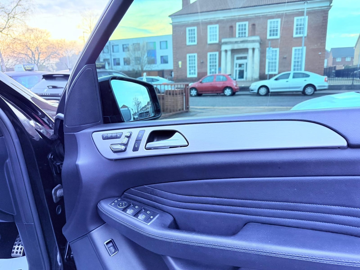 Used Mercedes-Benz GLE 2017 for sale - 77029118: Photo 52