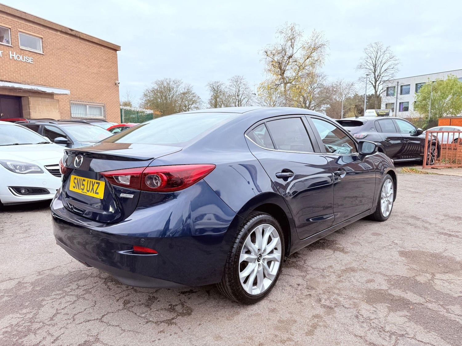 Used Mazda Mazda3 2015 for sale - 77155758: Photo 4