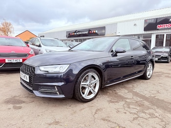 Used Audi A4 Avant 2017 for sale - 76433002: Photo
