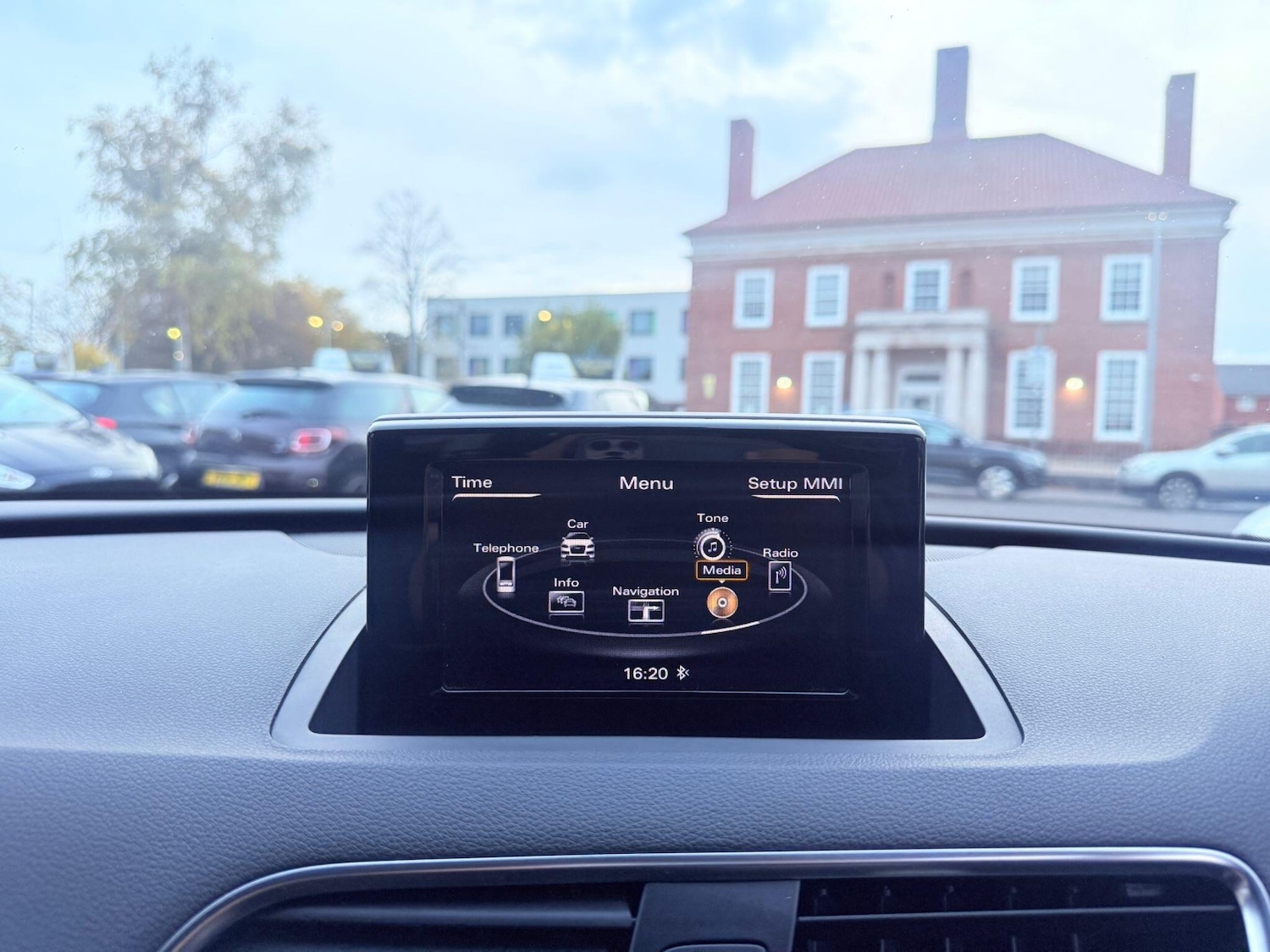 Used Audi Q3 2016 for sale - 76425163: Photo 39