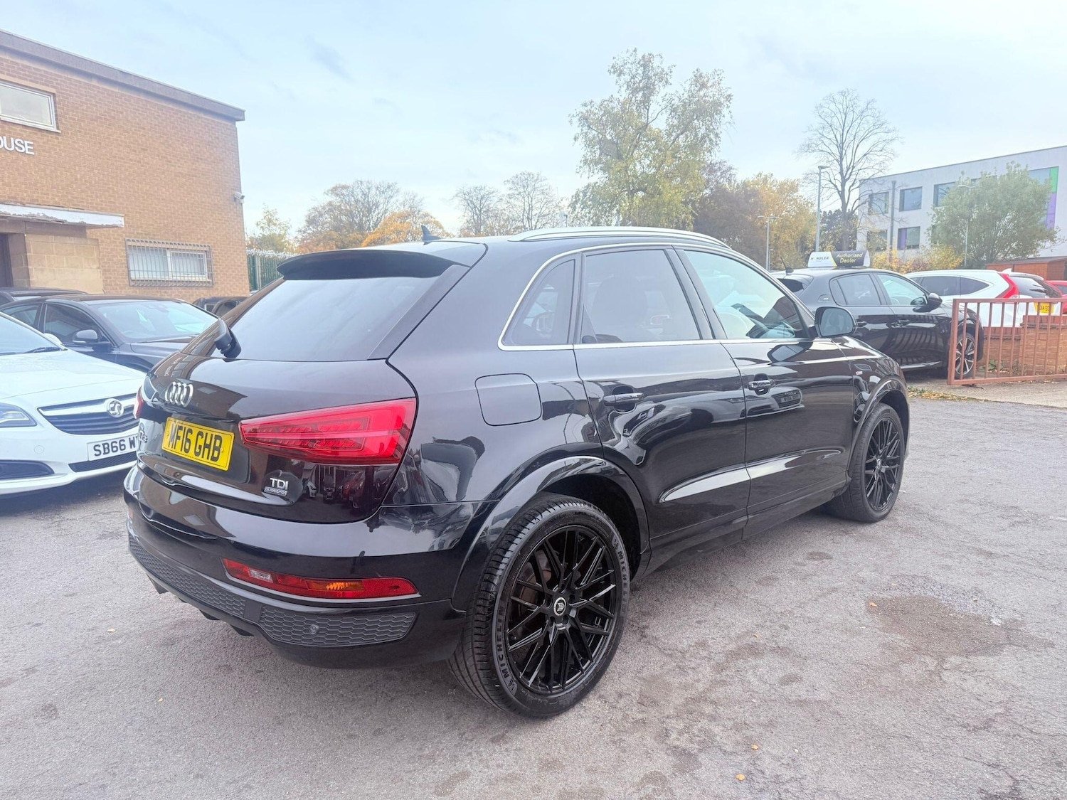 Used Audi Q3 2016 for sale - 76425163: Photo 4