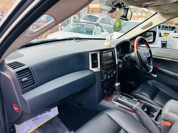 Used Jeep Grand Cherokee 2010 for sale - 76239567: Photo 19