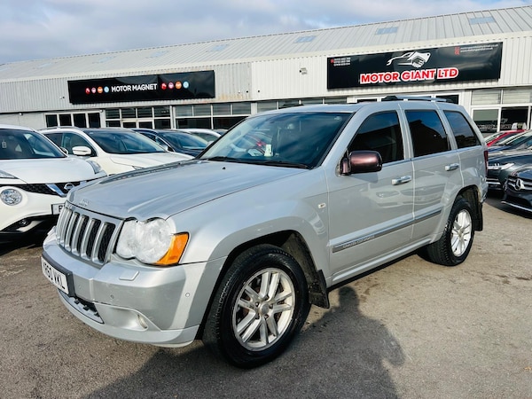 Used Jeep Grand Cherokee 2010 for sale - 76239567: Photo 1