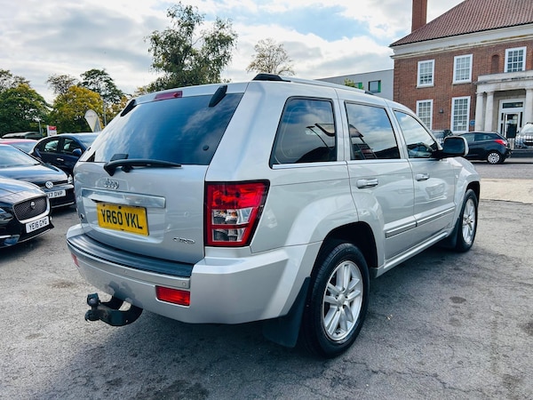 Used Jeep Grand Cherokee 2010 for sale - 76239567: Photo 4