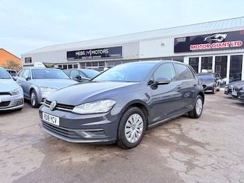 Volkswagen - Golf