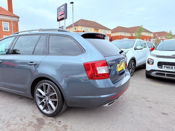 Used Skoda Octavia 2017 for sale - 75657472: Photo 13