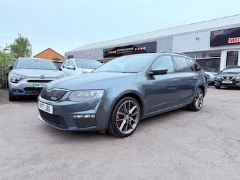 Skoda - Octavia